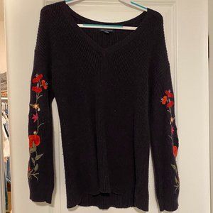 American Eagle embroidered sweater